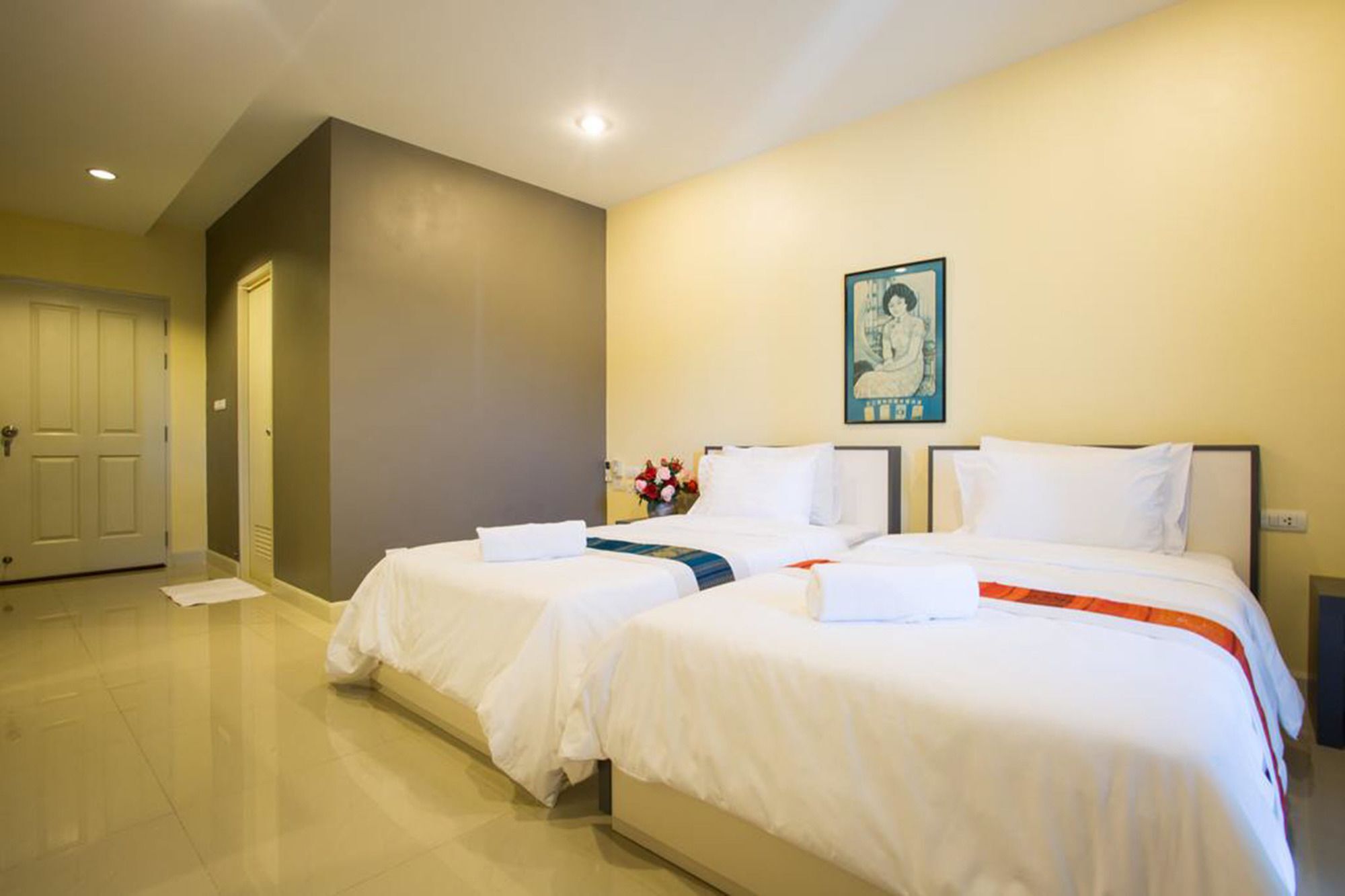 Phuket Central Residences מראה חיצוני תמונה